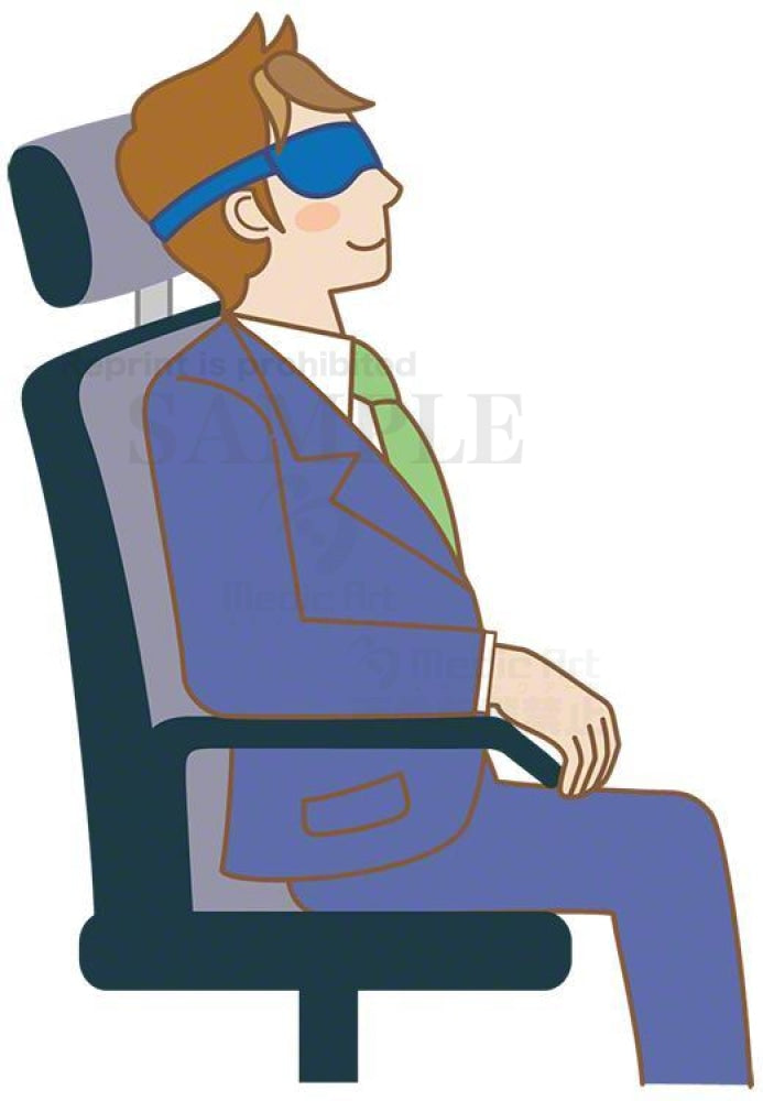 休み時間に昼寝をしているサラリーマン